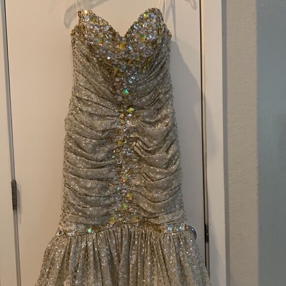 Jovani Evening Dress - Picture 4 of 10
